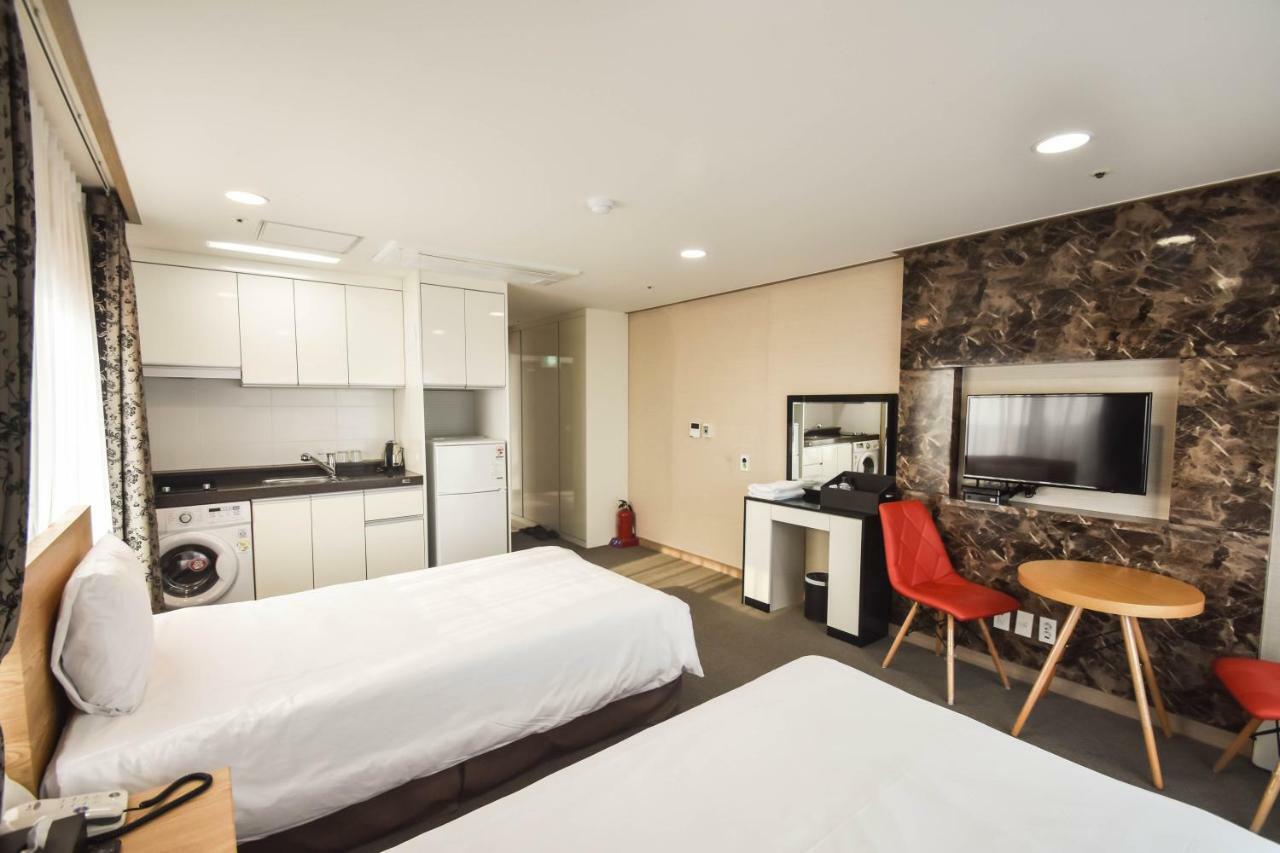 Dream Jeju Hotel Seogwipo Ngoại thất bức ảnh